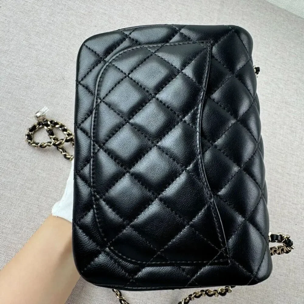 Chanel Women Pre-Loved Bag Brand New Condition